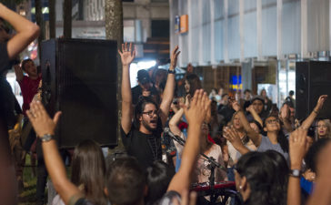 Gabriel Guedes participa de evangelização Av. Paulista