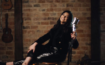 Raquel Santiago lança single e videoclipe “Um com Você”