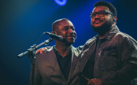 Eli Soares lança o álbum “Memórias 2”, juntamente com o clipe de “Não há barreiras”