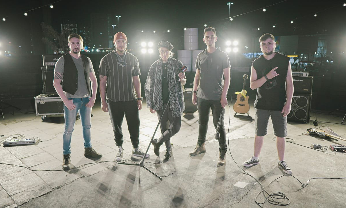 "Amanhecer" o novo single e videoclipe da Rethoryka feat Luana Camarah