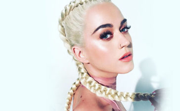 Katy Perry libera álbum gospel nas plataformas digitais