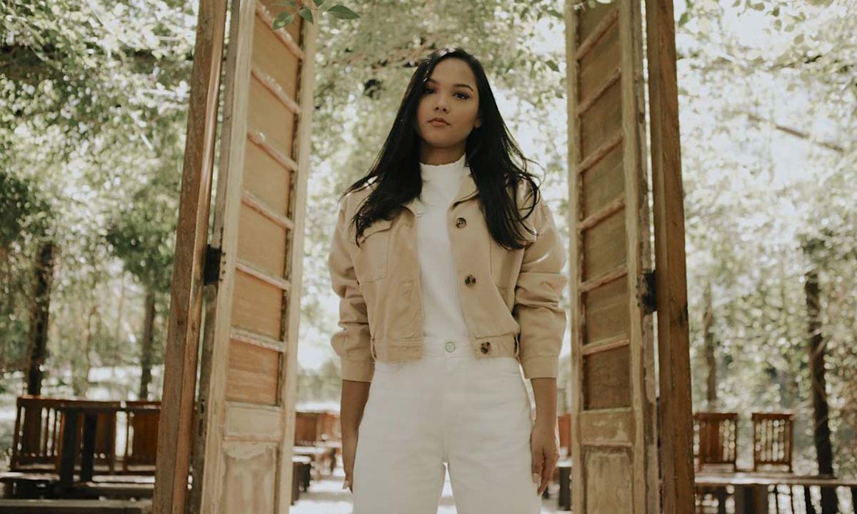Layza Tavares lança o single e o clipe "Santíssimo Lugar"