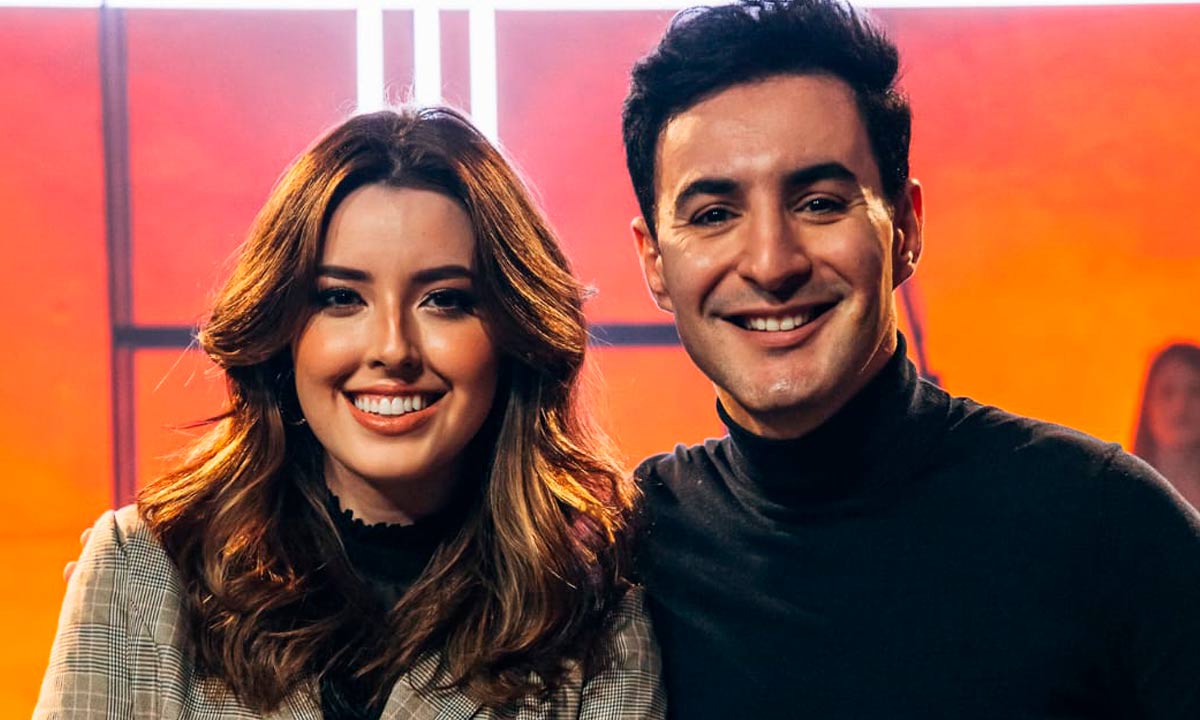 A profunda adoração de Esther Marcos e Leandro Borges em “Jesus É Bom Pra  Mim” - UAU Gospel